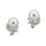 NO RESERVE - PEARL AND DIAMOND EARRINGS AND NECKLACE - photo 6