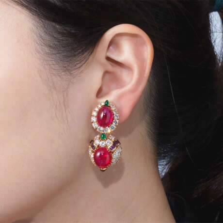 MAUBOUSSIN SET OF MULTI-GEM JEWELLERY - Foto 9