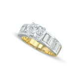 DIAMOND RING - Foto 2