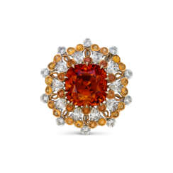 GARNET AND DIAMOND RING