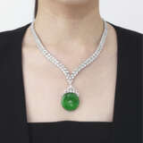 JADEITE AND DIAMOND PENDENT NECKLACE - Foto 5