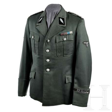 A Service Uniform for a Standartenführer of SD-Hauptamt - photo 1