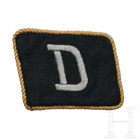 A Right Collar Tab for SS Man of SS-Sturmbann "Dachau" - Foto 1