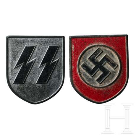 A Pair of Insignia for Waffen SS Pith Helmet - фото 1