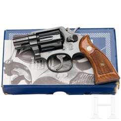 Smith & Wesson Mod. 10-7 Military & Police, im Karton