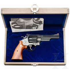 Smith & Wesson Commemorative Mod. 544, Texas, in Holzkassette