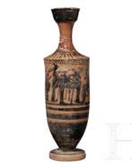 Древняя Греция. Schwarzfigurige Lekythos mit Symposion-Szene, ca. 480 - 460 v. Chr.