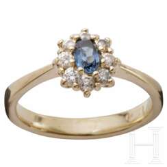 Ring mit Saphir