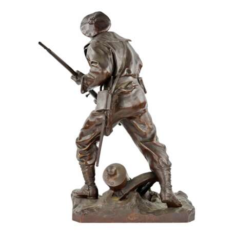 Onisme Aristide Croisy. Bronze figure of a brave, military sailor. - photo 4