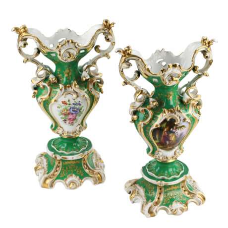 Pair of impressive vases in neo-Rococo style, late 19th century. - photo 5