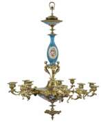 Beleuchtung. Chandelier with 15 candles in Louis XVI style. Sevres.