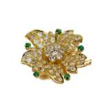 Gold 18K ring with seventy-seven diamonds and five emeralds. - photo 3