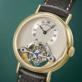 BREGUET. A RARE AND HIGHLY ATTRACTIVE 18K GOLD TOURBILLON WRISTWATCH - фото 2