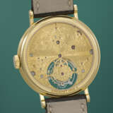 BREGUET. A RARE AND HIGHLY ATTRACTIVE 18K GOLD TOURBILLON WRISTWATCH - фото 4