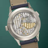 PATEK PHILIPPE. A RARE AND ATTRACTIVE 18K WHITE GOLD AUTOMATIC WORLD TIME WRISTWATCH WITH CLOISONN&#201; ENAMEL DIAL - photo 4