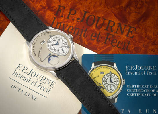 F.P. JOURNE. A RARE AND ATTRACTIVE PLATINUM AUTOMATIC WRISTWATCH WITH BRASS MOVEMENT, MOON PHASES, DATE AND POWER RESERVE - Foto 3