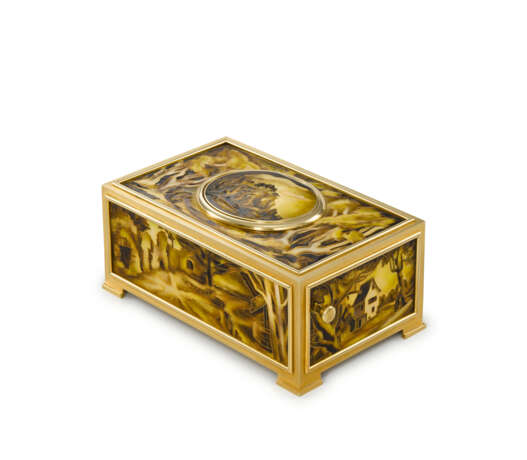 VACHERON CONSTANTIN. AN EXCEPTIONAL, UNIQUE AND IMPORTANT 18K GOLD AND GRAND FEU CLOISONN&#201; ENAMEL SINGING BIRD BOX - фото 1