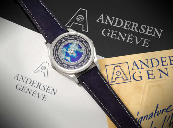 ANDERSEN GENEVE X BENJAMIN CHEE HAUTE HORLOGERIE. A UNIQUE AND EXTREMELY ATTRACTIVE PLATINUM AUTOMATIC TWO-CROWN WORLD TIME WRISTWATCH WITH CLOISONNE ENAMEL AND AVENTURINE DIAL - photo 3