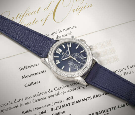 PATEK PHILIPPE. AN EXTREMELY RARE AND DAZZLING PLATINUM AND DIAMOND-SET AUTOMATIC ANNUAL CALENDAR FLYBACK CHRONOGRAPH WRISTWATCH WITH POWER RESERVE AND DAY/NIGHT INDICATION - photo 3