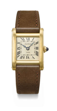 CARTIER. A VERY RARE AND ELEGANT 18K GOLD RECTANGULAR WRISTWATCH - Foto 1