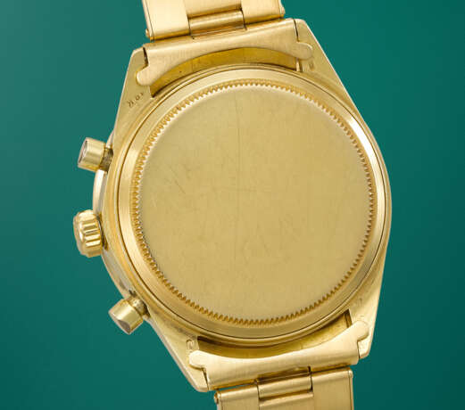 ROLEX. A RARE AND ATTRACTIVE 18K GOLD CHRONOGRAPH WRISTWATCH WITH BRACELET - фото 3