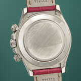 ROLEX. A RARE AND VIBRANT 18K WHITE GOLD AUTOMATIC CHRONOGRAPH WRISTWATCH WITH PINK MOTHER-OF-PEARL DIAL - photo 4