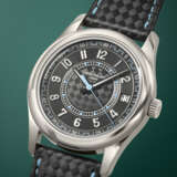 PATEK PHILIPPE. A SPORTY 18K WHITE GOLD AUTOMATIC WRISTWATCH WITH SWEEP CENTRE SECONDS AND DATE - photo 2