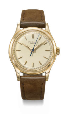 PATEK PHILIPPE. A VERY RARE AND ELEGANT 18K GOLD WRISTWATCH WITH SWEEP CENTRE SECONDS AND LUMINOUS DIAL - Foto 1