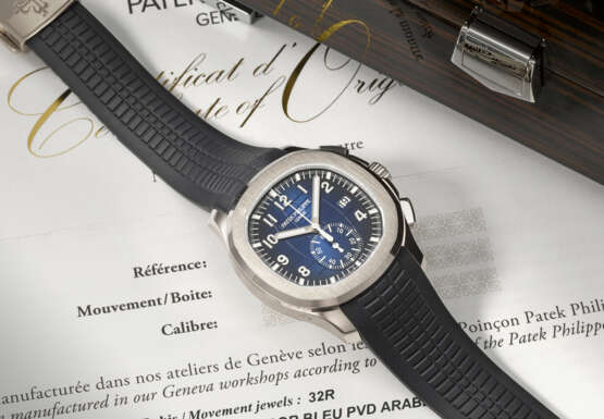 PATEK PHILIPPE. A COVETED 18K WHITE GOLD AUTOMATIC FLYBACK CHRONOGRAPH WRISTWATCH WITH DATE - photo 3