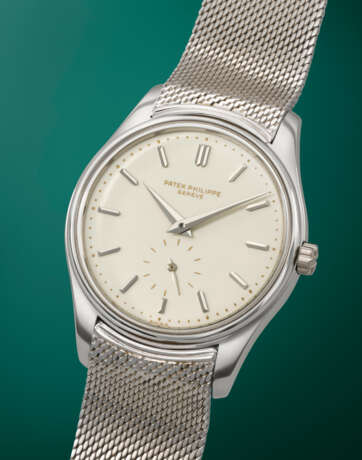 PATEK PHILIPPE. AN EXCEEDINGLY RARE AND HIGHLY ATTRACTIVE 18K WHITE GOLD AUTOMATIC WRISTWATCH WITH ENAMEL DIAL - photo 3