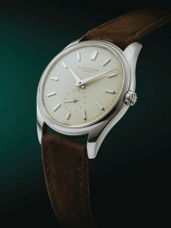 PATEK PHILIPPE. AN EXCEEDINGLY RARE AND HIGHLY ATTRACTIVE 18K WHITE GOLD AUTOMATIC WRISTWATCH WITH ENAMEL DIAL - photo 8