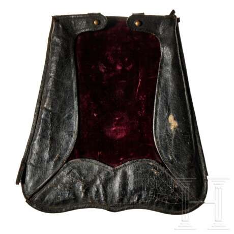 A "Säbeltasche" (sabretache) weather cover for Prussian Hussar Officers - photo 1