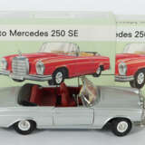 Mercedes Schuco Girato, 4000, Mercedes 240 SE, Rep… - Foto 2