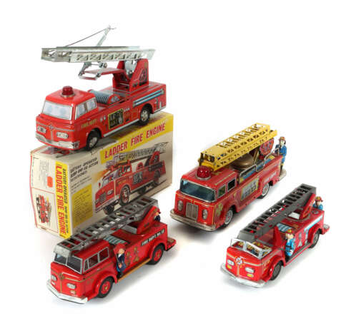 4 amerikanische Feuerwehrwagen Made in Japan, ca. … - фото 1