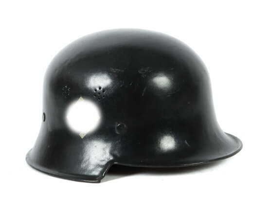 Stahlhelm Wehrmacht, schwarz lackierte Stahlglocke… - Foto 1