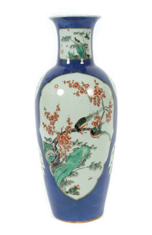 Bodenvase mit Reservemalereien China, wohl 19./20.… - фото 1