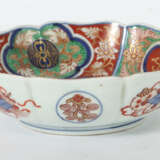 Imari Schale Japan, 1. Hälfte 20. Jh., gerippte Wa… - photo 2