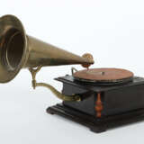 Trichtergrammophon ''His Master's Voice'' 1. Dritt… - photo 2