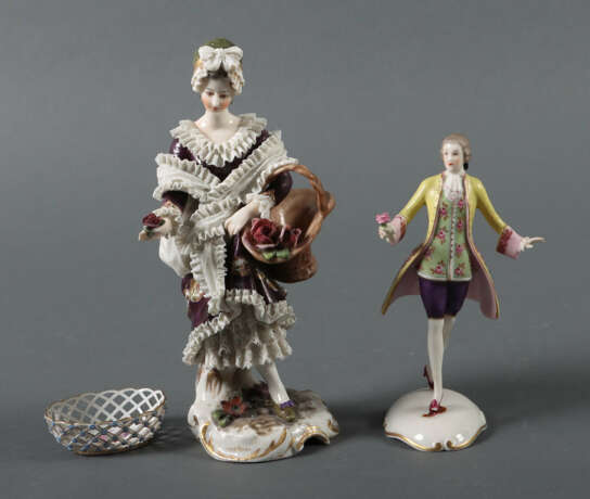 Miniaturkörbchen und 2 Porzellanfiguren 1x Meissen… - Foto 1