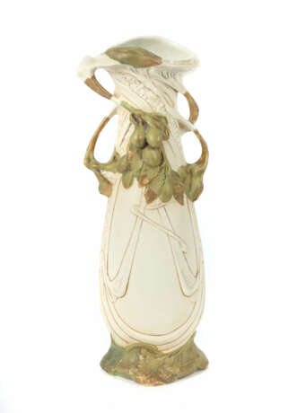 Jugendstil-Henkelvase Royal Dux, vorm. Eduard Eich… - фото 1