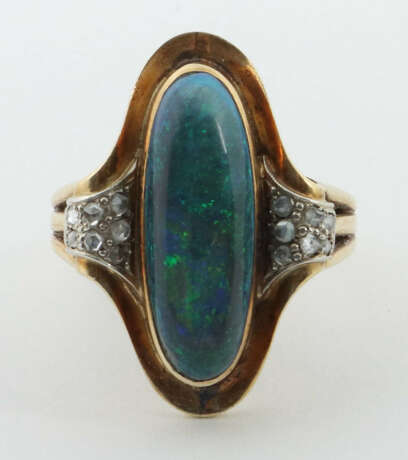 Ring mit Opal & Diamantrosen um 1930, Gelb- und We… - photo 1