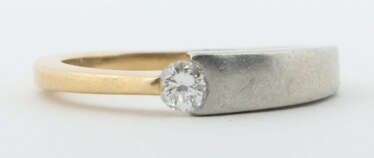 Ring mit Diamant modern, Platin 900/Gelbgold 585, …