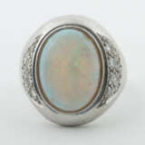 Ring mit Opal modern, Weißgold 750, ca. 11,02 g, b… - photo 1