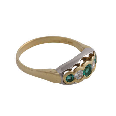 Ring mit 3 rund fac. Smaragden von schöner Farbe - Foto 2