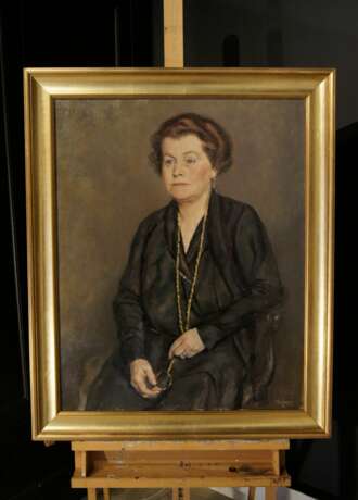 Noble Woman Portrait by Benjamin A. Strasser (Austrian 1888-1955) oil painting realism Early 20th century - photo 2