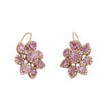 Ohrringe mit je 8 rosa Saphiren, entouriert von Brillanten, - Foto 2
