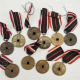 Kriegsverdienstmedaille - 10 Exemplare. - photo 1