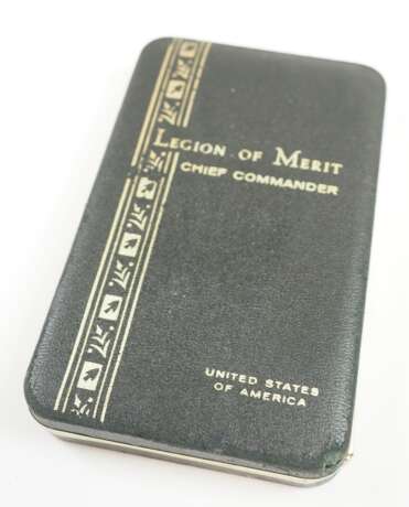 USA: Legion of Merit, Chief Commander, im Etui. - Foto 3