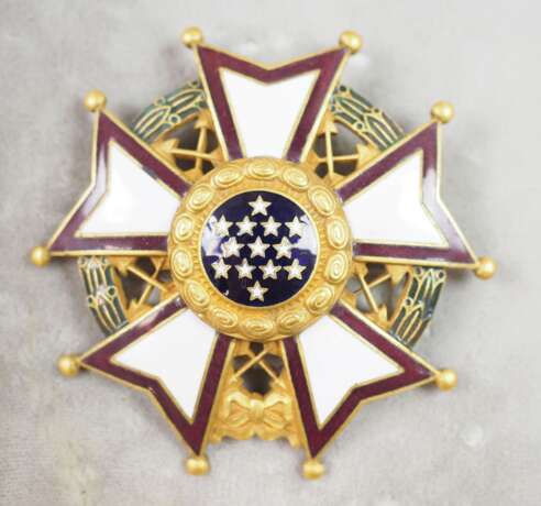 USA: Legion of Merit, Chief Commander, im Etui. - Foto 4