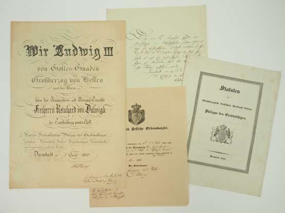 Ministerpräsident des Großherzogtum Hessen Freiherr R.v.D.z.L. - Hessen: Großherzoglicher Orden Philipps des Großmütigen, Comturkreuz 2. Klasse Urkunde. - фото 1